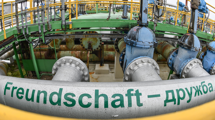 Дружба засбоила: Словакию оставили без нефти в третий раз