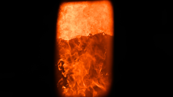 Спасатели назвали причину сильного запаха гари в Москве на фоне молочного тумана