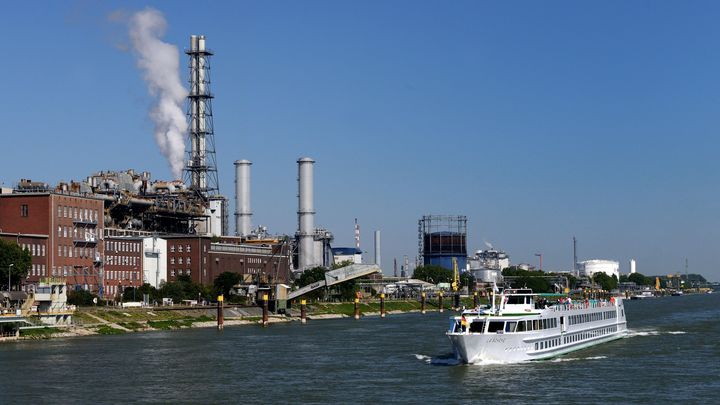 Германия уже не промышленная держава. По версии Bloomberg, в этом виноваты американцы и русские