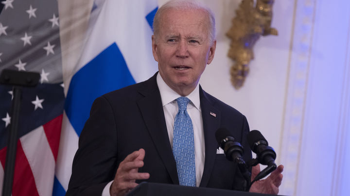 Американские комики продолжают троллить Байдена и украинский вопрос