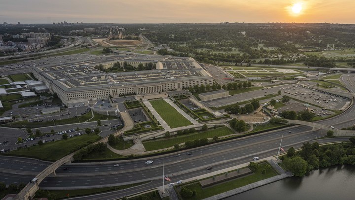 WP: США разрешили себе вооружать террористов из Азова*