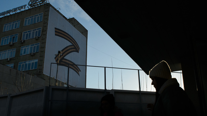 Телеведущий показал наглядный пример русофобии в России: Два спортсмена. Два Ивана