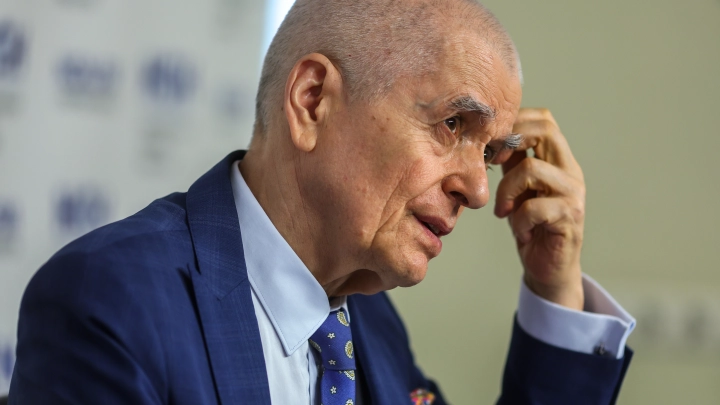 Геннадий Онищенко назвал дисфункцию кишечника главным симптомом холеры