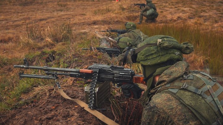 Русские войска освободили поселок Артемовское в ДНР