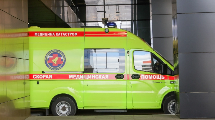 Двое комбайнёров пострадали при подрыве мины в Курской области