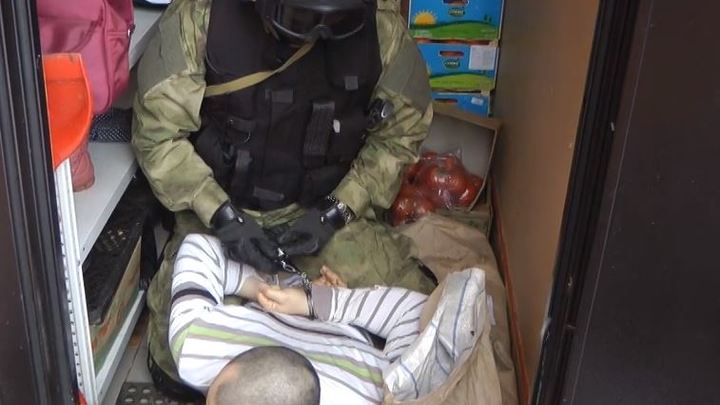 ФСБ предотвратила теракт на Ставрополье: Мигранты из Центральной Азии готовили взрыв в людном месте
