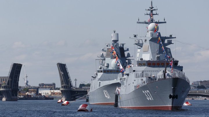 Перекрытие дорог во время главного военно-морского парада 2023: график