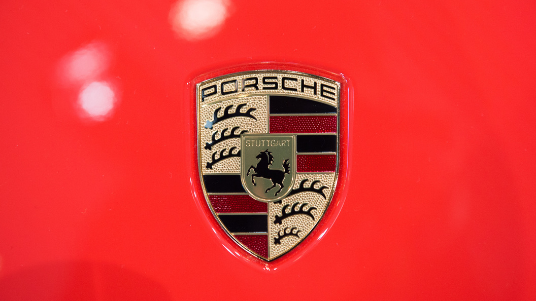 Швейцария борется с опасными Porsche Cayenne Швейцария борется с опасными Porsche Cayenne