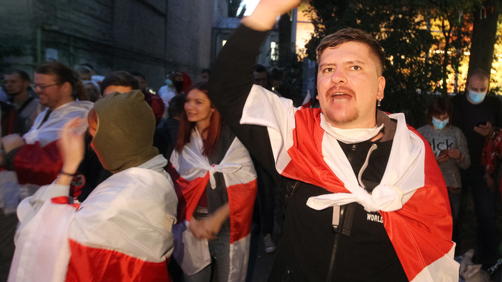 Вынуждены апеллировать к ЕС: Белорусская оппозиция обиделась на Россию за молчание