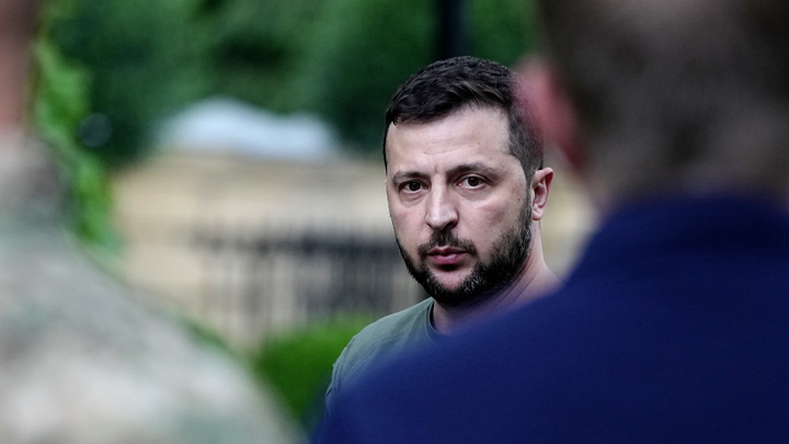 Зеленский предложил Европе ввести эмбарго на газ. Доходы России могут вырасти в разы