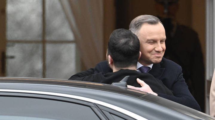 Зеленский пообещал Дуде, что в скором времени между Украиной и Польшей будут стёрты все границы