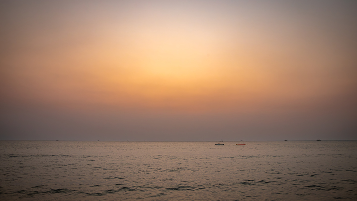 Кружили акулы, лодку несло в океан: Русские туристы побывали на незабываемой экскурсии в Таиланде