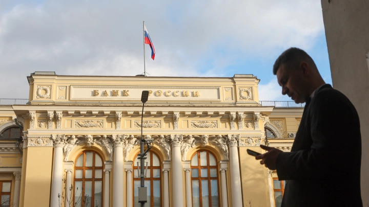 Губернатор напрямую обратился к Путину. ЦБ бьёт по своим. Какой будет реакция?