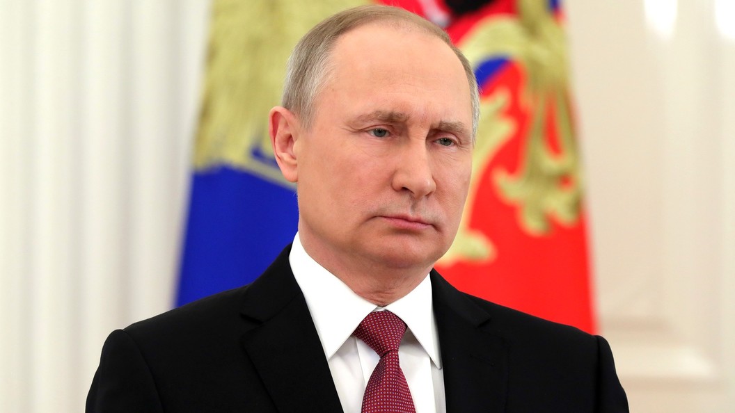 Мой президент: В американских СМИ призвали голосовать за могущественного Путина Мой президент: В американских СМИ призвали голосовать за могущественного Путина