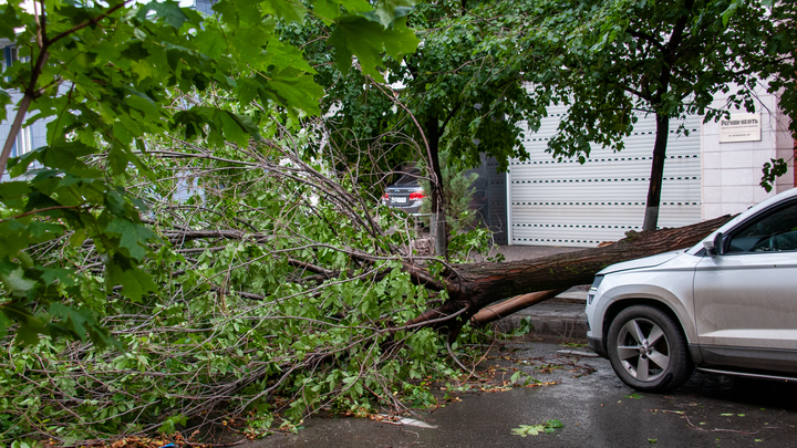 На Кубани продлили штормовое предупреждение до 12 июня