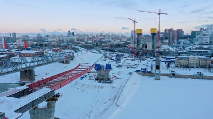 В группе ВИС опровергли отставание от графика строительства моста в Новосибирске