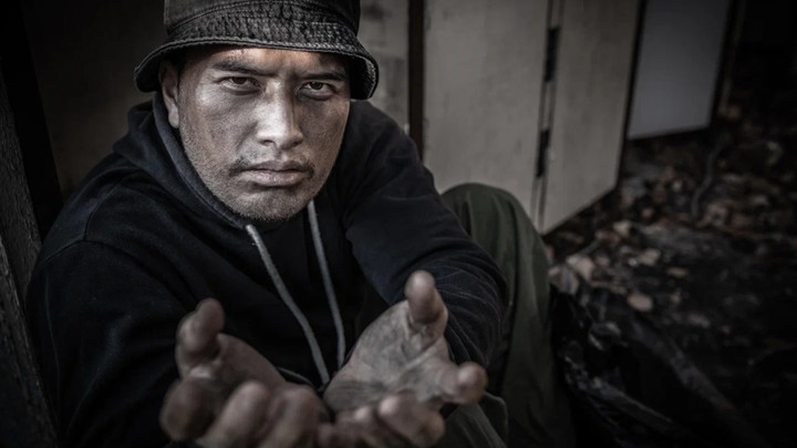 Три судимости, но уже с паспортом России: Суровые меры по мигрантам - будет ли толк?