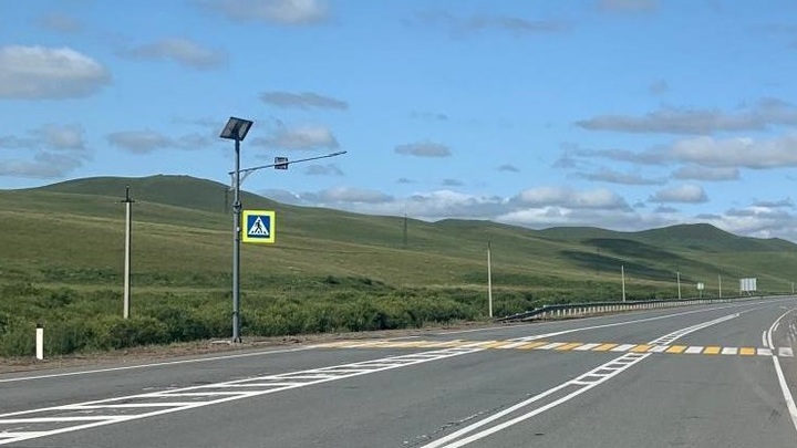 В Карымскую ЦРБ с переломами попал пешеход, которого сбил японский грузовик