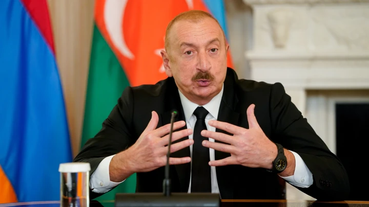 Алиев в ярости? Нет, Алиев доигрался: Рукопожатие Путина - сигнал