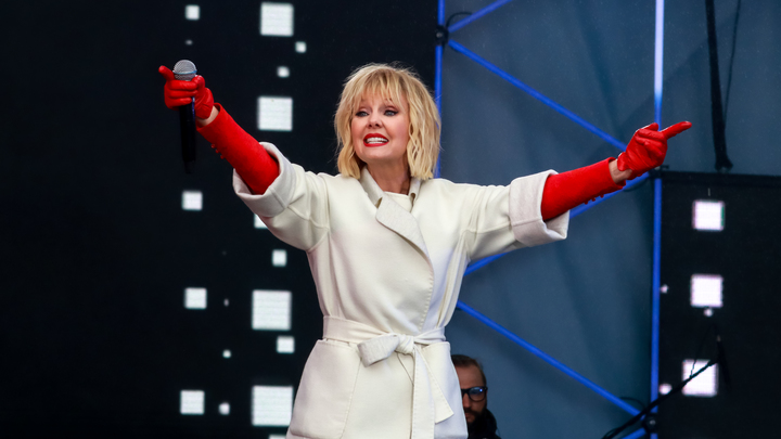 Мы живем в другой реальности: почему Валерия отменила все сольные концерты