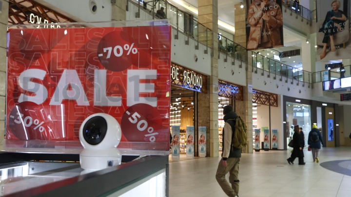 За чей счёт строились ТЦ в России: Экономист раскрыл тайну хозяев торговых центров