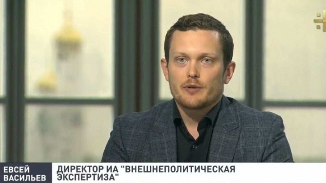 Евсей Васильев: новая сирийская доктрина Макрона - лишь дипломатическая игра Евсей Васильев: новая сирийская доктрина Макрона - лишь дипломатическая игра