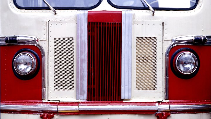 В Краснодаре водитель скончался за рулём автобуса после конфликта с пассажиром