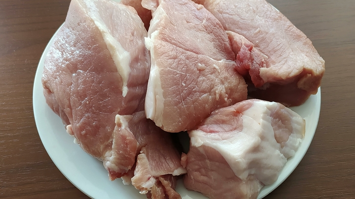 В Челябинской области ветеринар выдавал справки на мясо, не глядя
