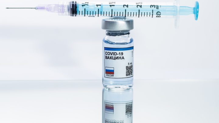 Россия приступает к вакцинации первой в мире: Прививки начинают ставить в Москве
