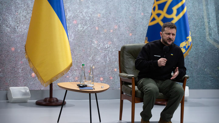 В Британии заявили о поражении Зеленского после слов об Артёмовске: “Опять Россия унизила”