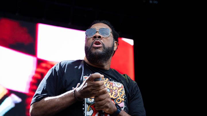 Известный рэпер Fatman Scoop потерял сознание и умер на сцене во время концерта