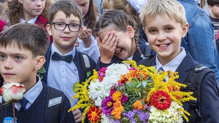 Права русских детей ущемляют в угоду мигрантам: Спасительный указ Путина увяз в бюрократии