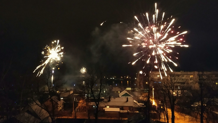 В Самарской области отрепетировали праздничный салют к 23 февраля 2024 года