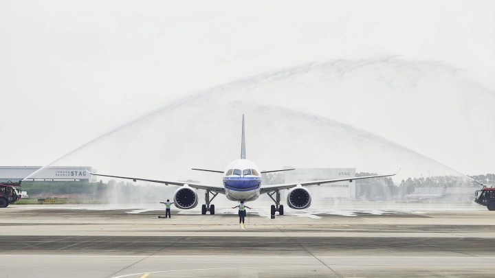 China Southern Airlines прекратила полёты из Пекина в Москву: что будет дальше