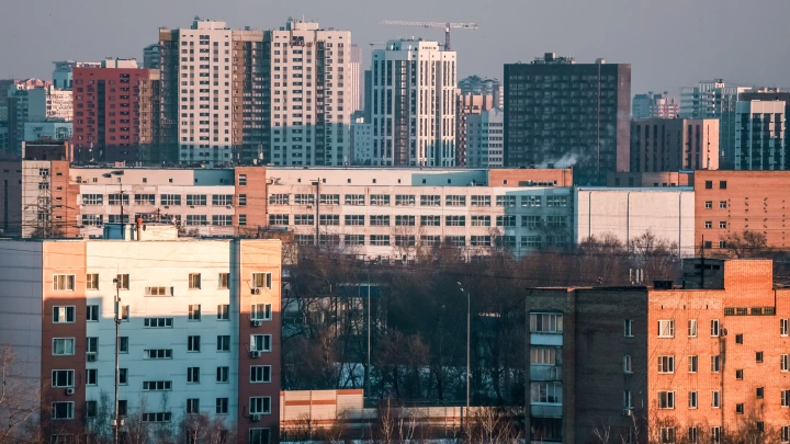 Защита от недобросовестных: Проголосовать на общих собраниях жильцам многоэтажек помогут  Госуслуги
