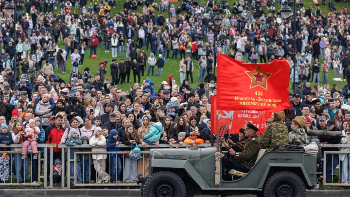 Итальянский учёный честно об СВО, Дне Победы и украинском бунте: Становится по-настоящему тяжело