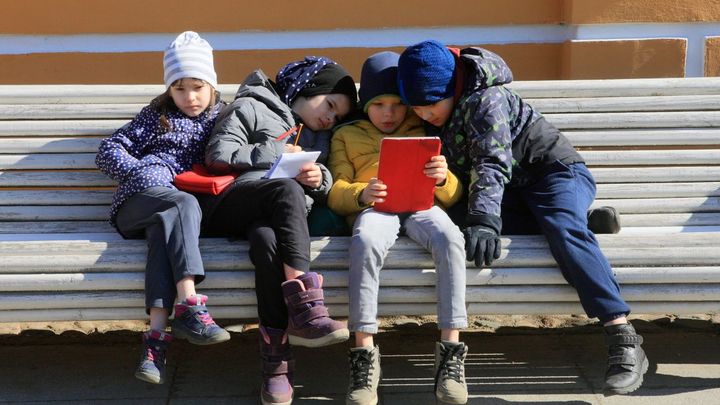 В краснодарских школах усилят меры безопасности во время каникул