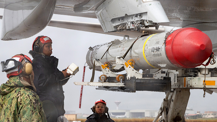 Израиль продолжает атаковать: Пригород Дамаска подвергся новому обстрелу