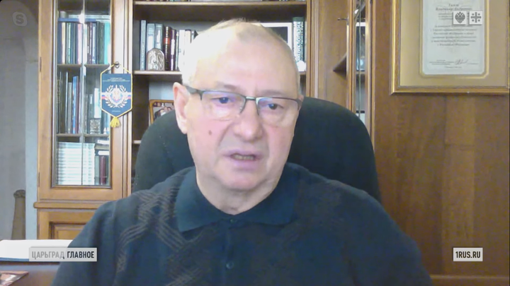 Ждёт ли Россию дефолт, объяснил Гамза: Решение принято