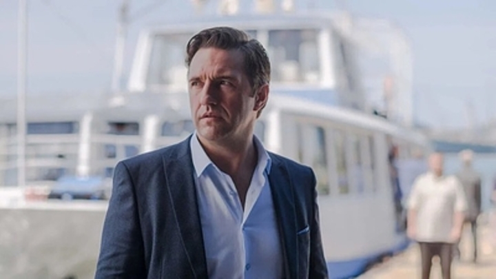 Звезда сериала Бригада Владимир Вдовиченков отрицает наличие проблем с головой