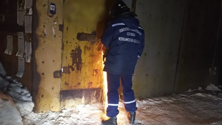 В Миассе мужчина чуть не задохнулся в гараже