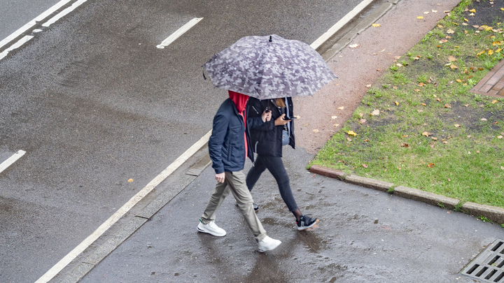 Ливень, гроза и град: в Краснодарском крае объявлено штормовое предупреждение