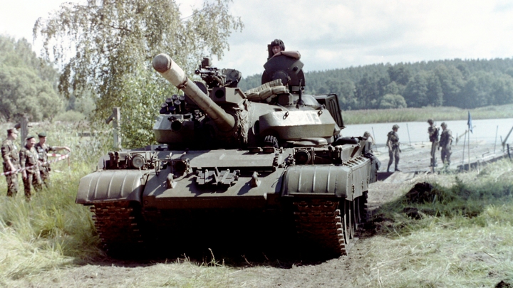 Постпред России при ОДКБ Васильев: НАТО копит силы у границ России и Белоруссии