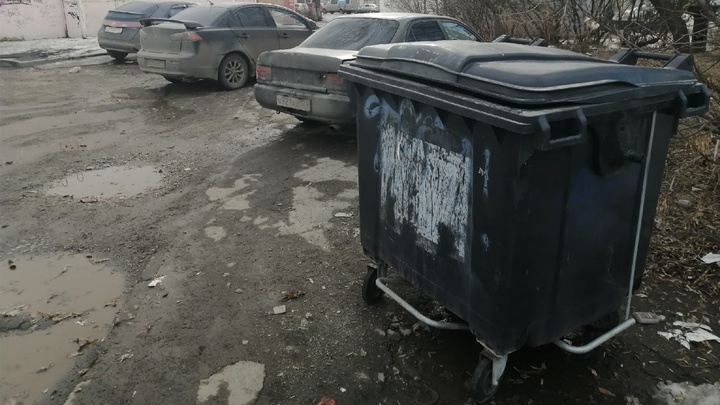 Курганцы добились установки мусорных контейнеров на трёх улицах