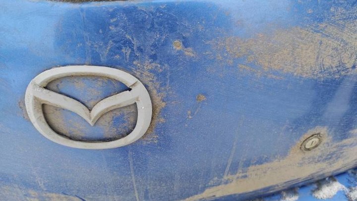 Житель Златоуста расстрелял авто соседа из арбалета