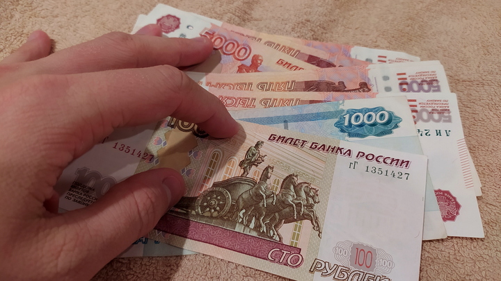 Средняя сумма взятки в Челябинской области составила 153 тысячи рублей