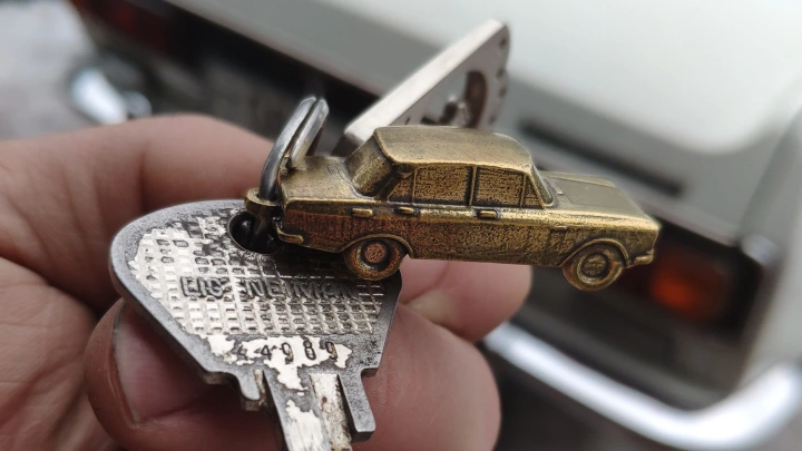 В России ожидается всплеск мошеннической бабушкиной схемы на рынке авто