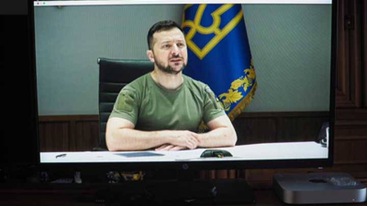 Зеленский хочет узнать у Си Цзиньпина его отношение к конфликту на Украине