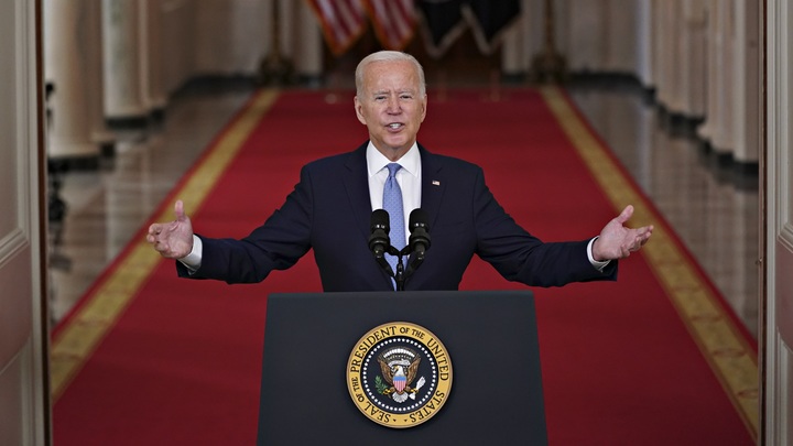 Провал США в Афганистане решили сгладить секретной эвакуацией: Politico сообщило об успехе