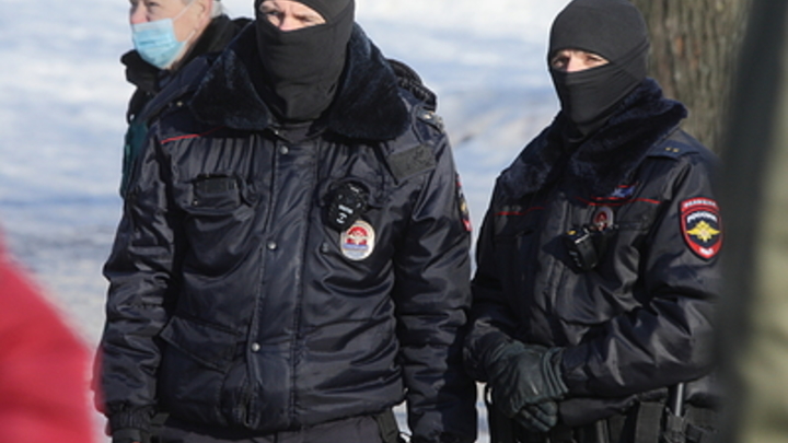 В Новочеркасске студенты-добровольцы начали патрулировать улицы